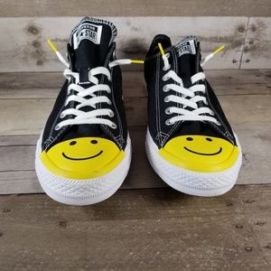 converse nike smiley